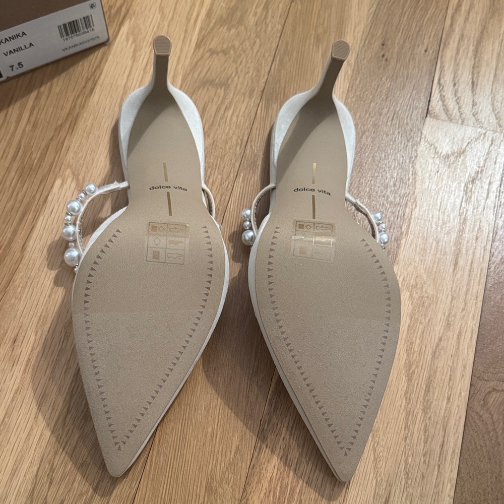 Dolce Vita White Pearl-Embellished Pointed Toe Mules - Picture 2 of 3